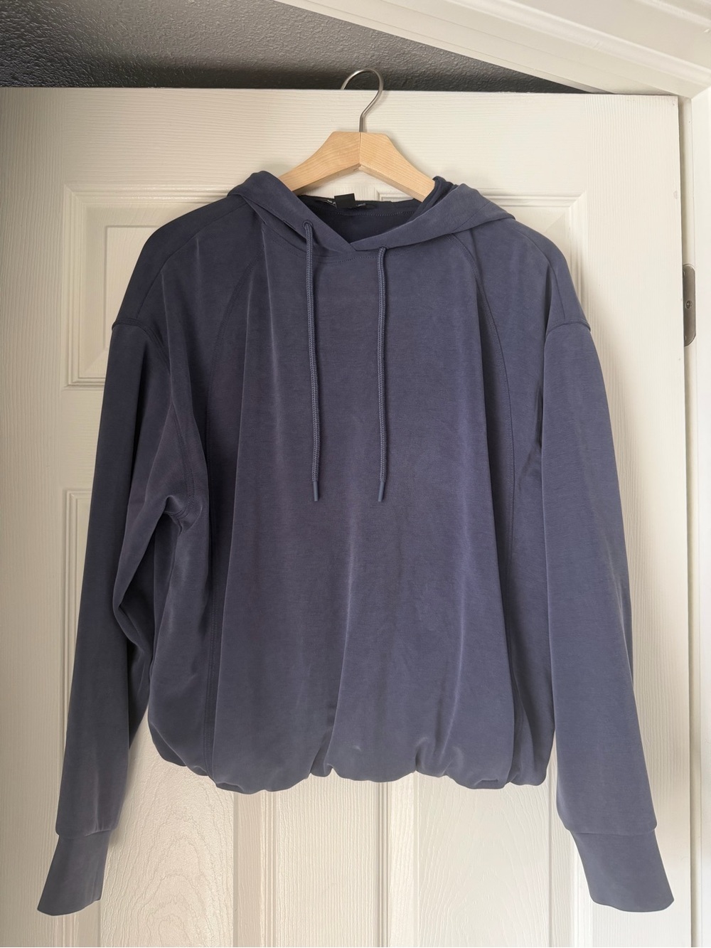 Athleta Bubble Hem Lightweight Hoodie